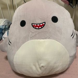 Squishmallows Gordon the Shark 16" Stuff Animal